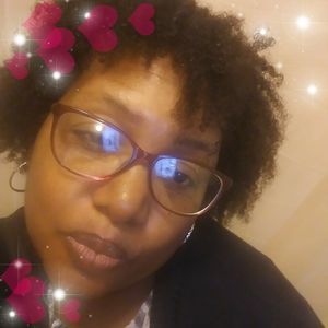 Meet your Posher, Lynette